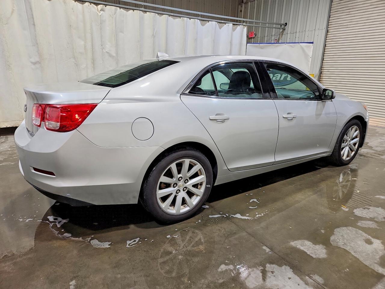 2013 Chevrolet Malibu 2Lt - Image 3