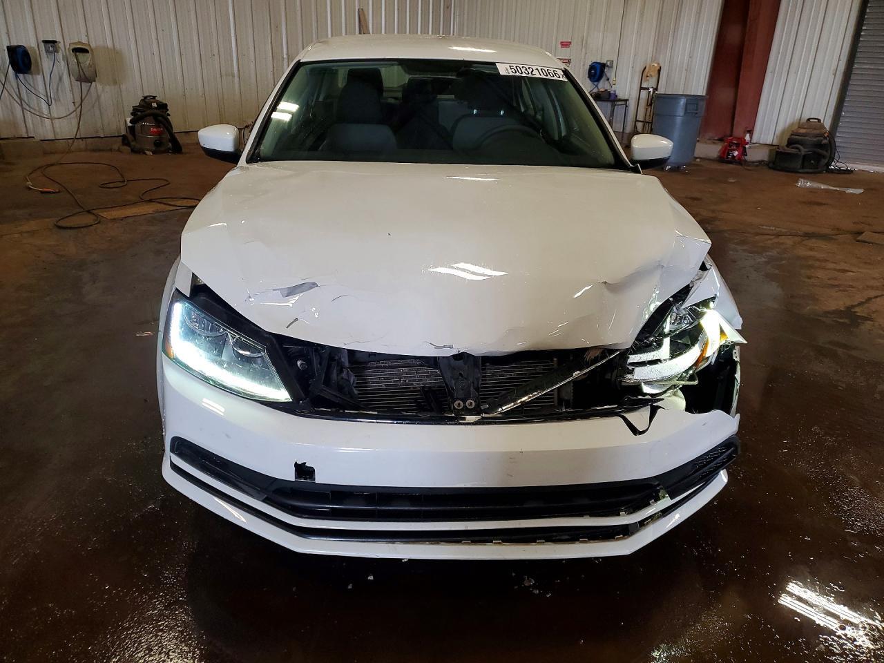 2017 Volkswagen Jetta S - Фото 5