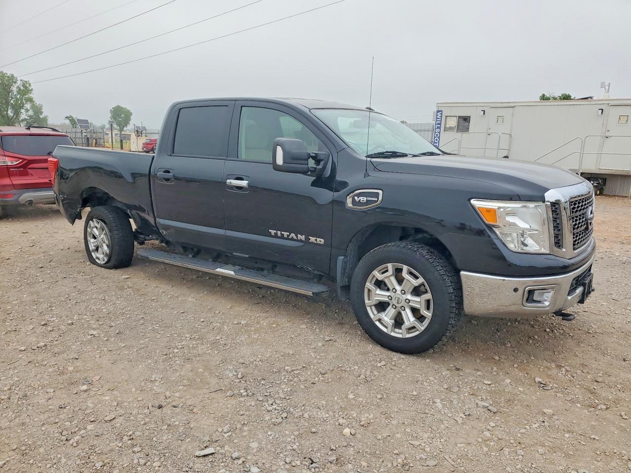 2017 Nissan Titan Xd Sv - Image 4