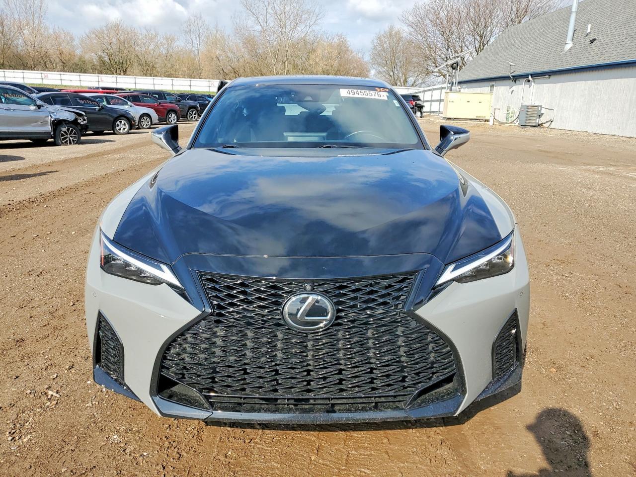 2023 Lexus Is 350 F Sport - Image 5