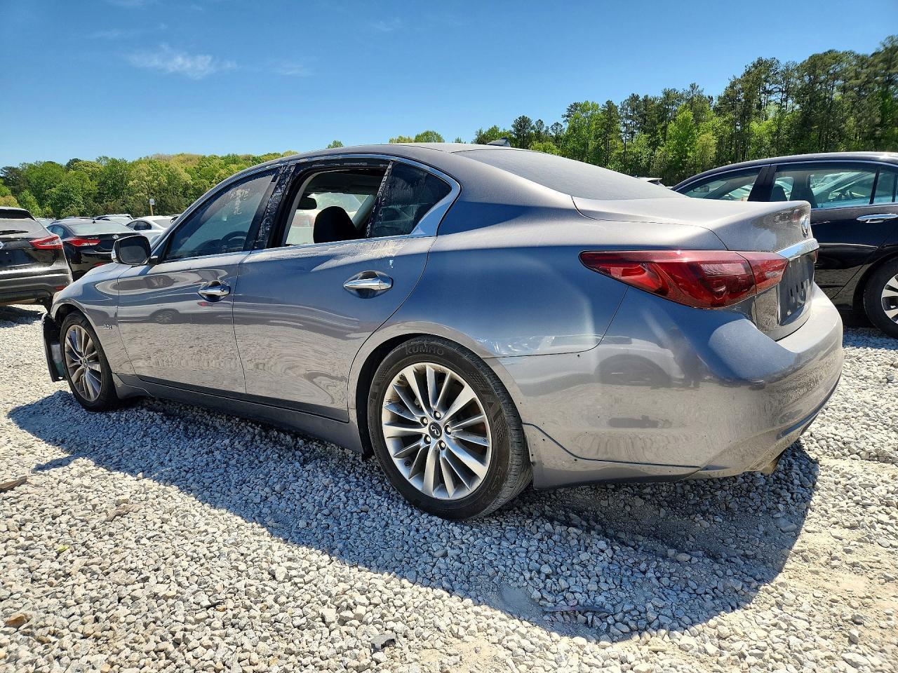 2019 Infiniti Q50 3.0T Luxe - Фото 2