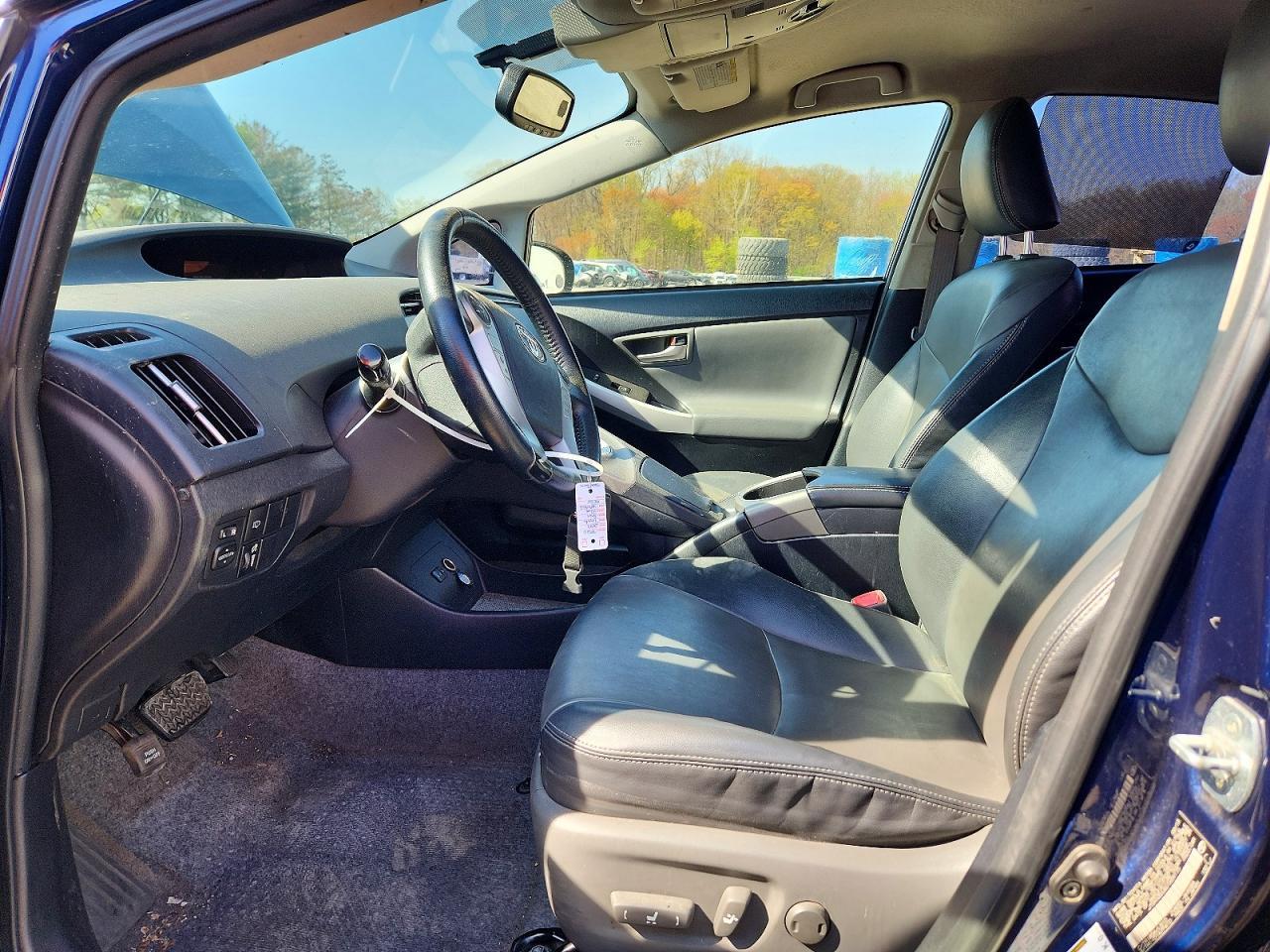 2013 Toyota Prius Five - Фото 7
