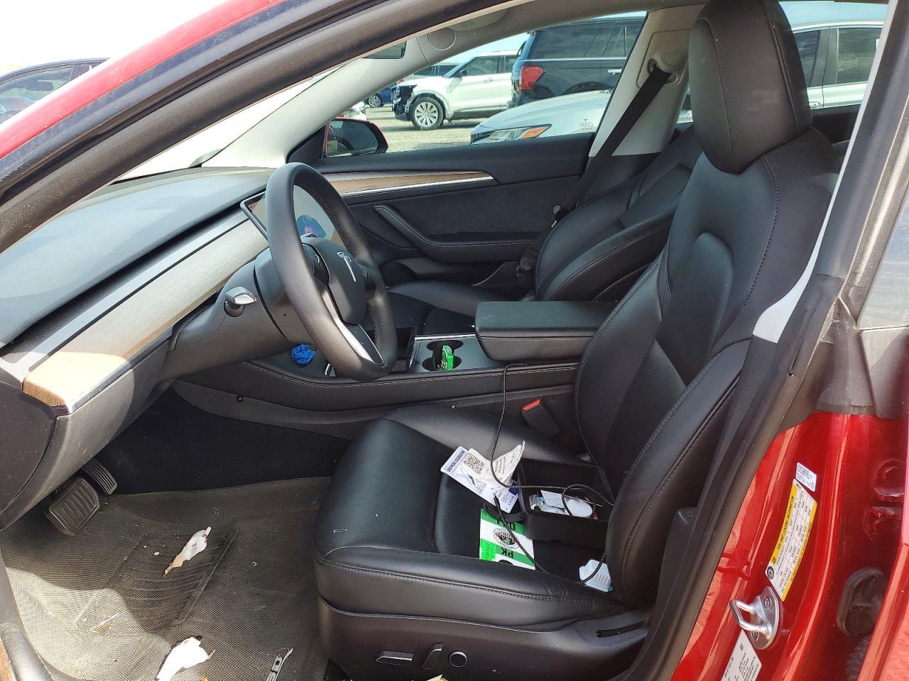 2022 Tesla Model 3 - Image 7