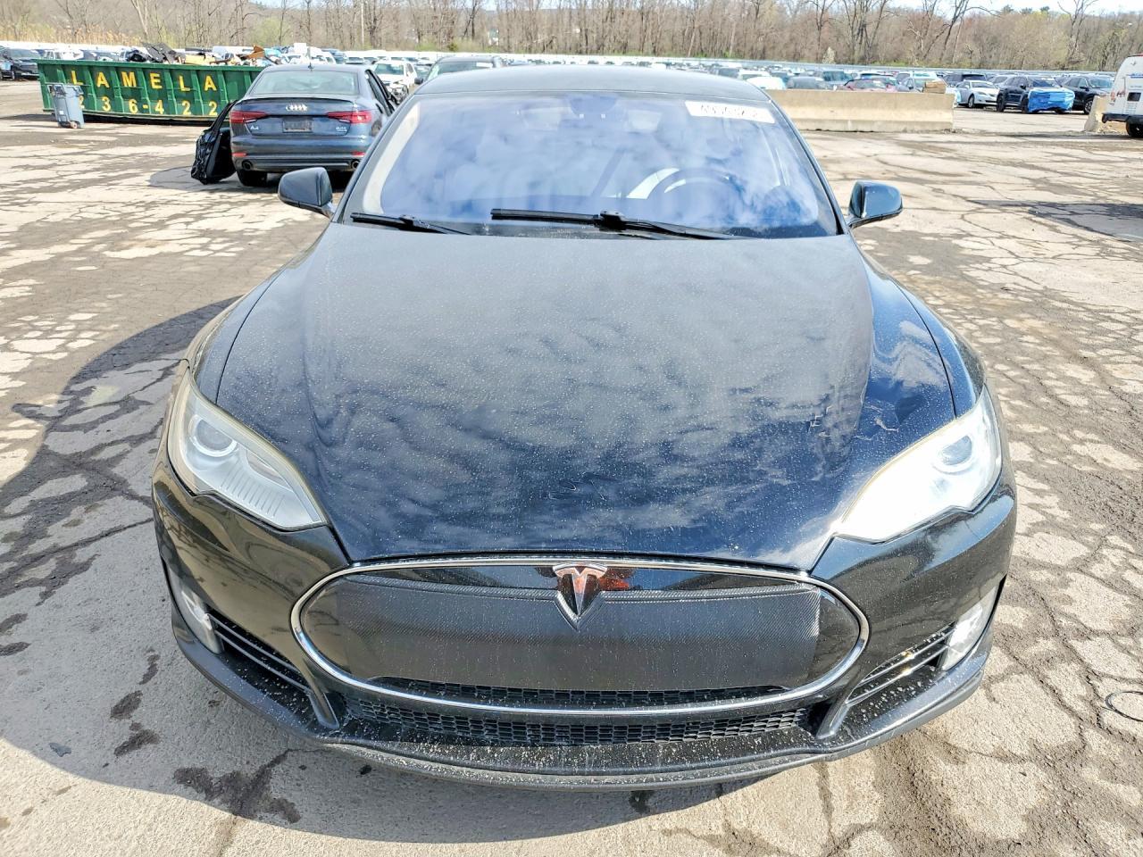 2014 Tesla Model S - Image 5