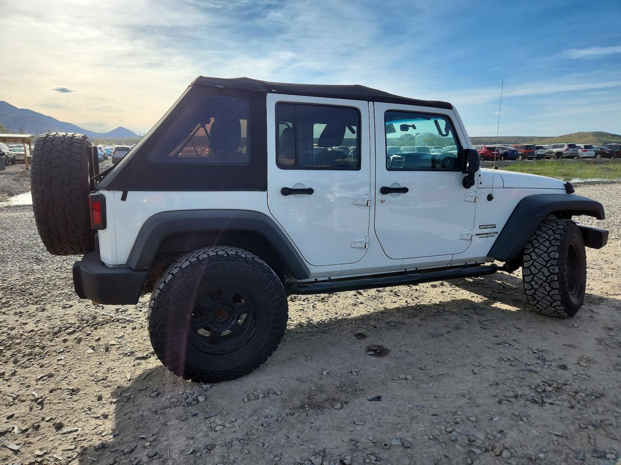 2012 Jeep Wrangler Unlimited Sport - Фото 3