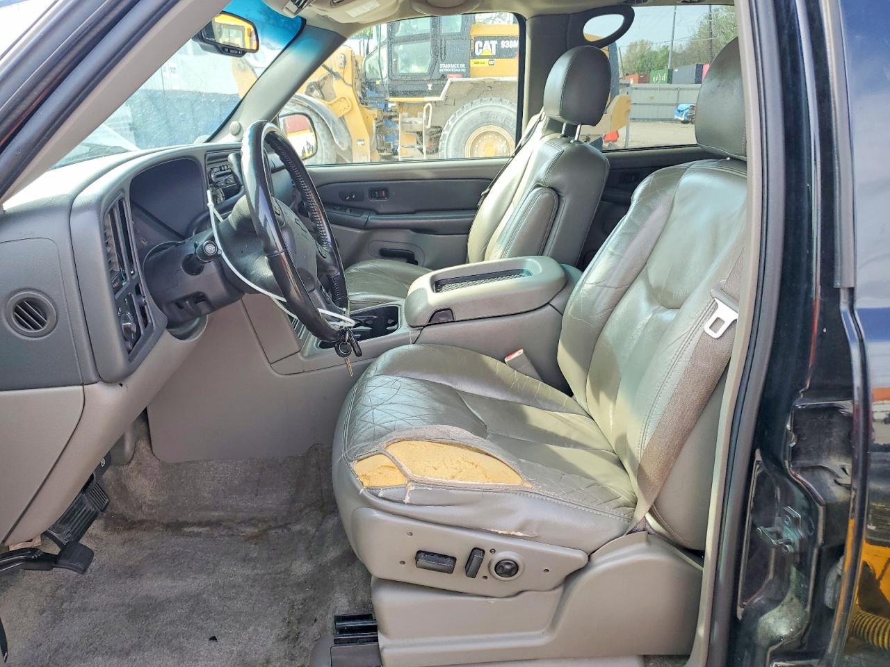 2003 Chevrolet Tahoe K1500 - Image 7