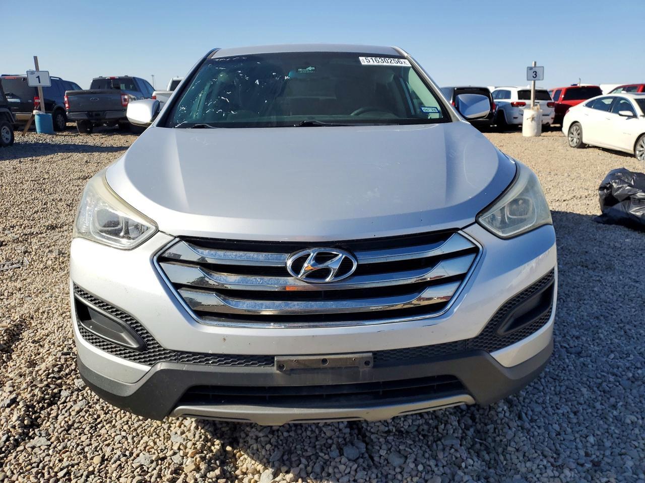2013 Hyundai Santa Fe Sport 2.4L - Image 5