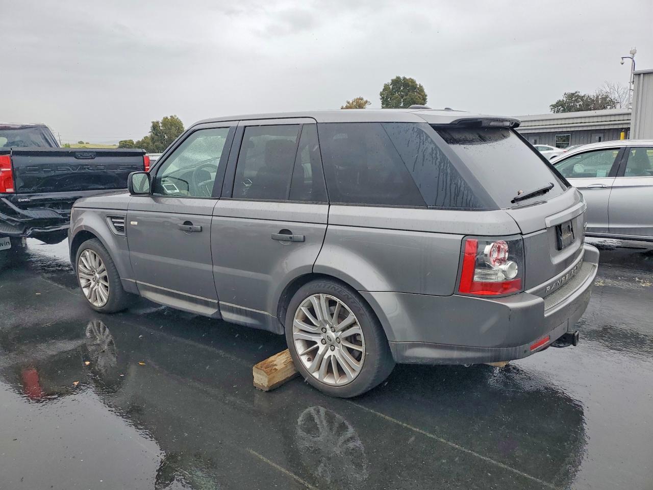 2010 Land Rover Range Rover - Фото 2