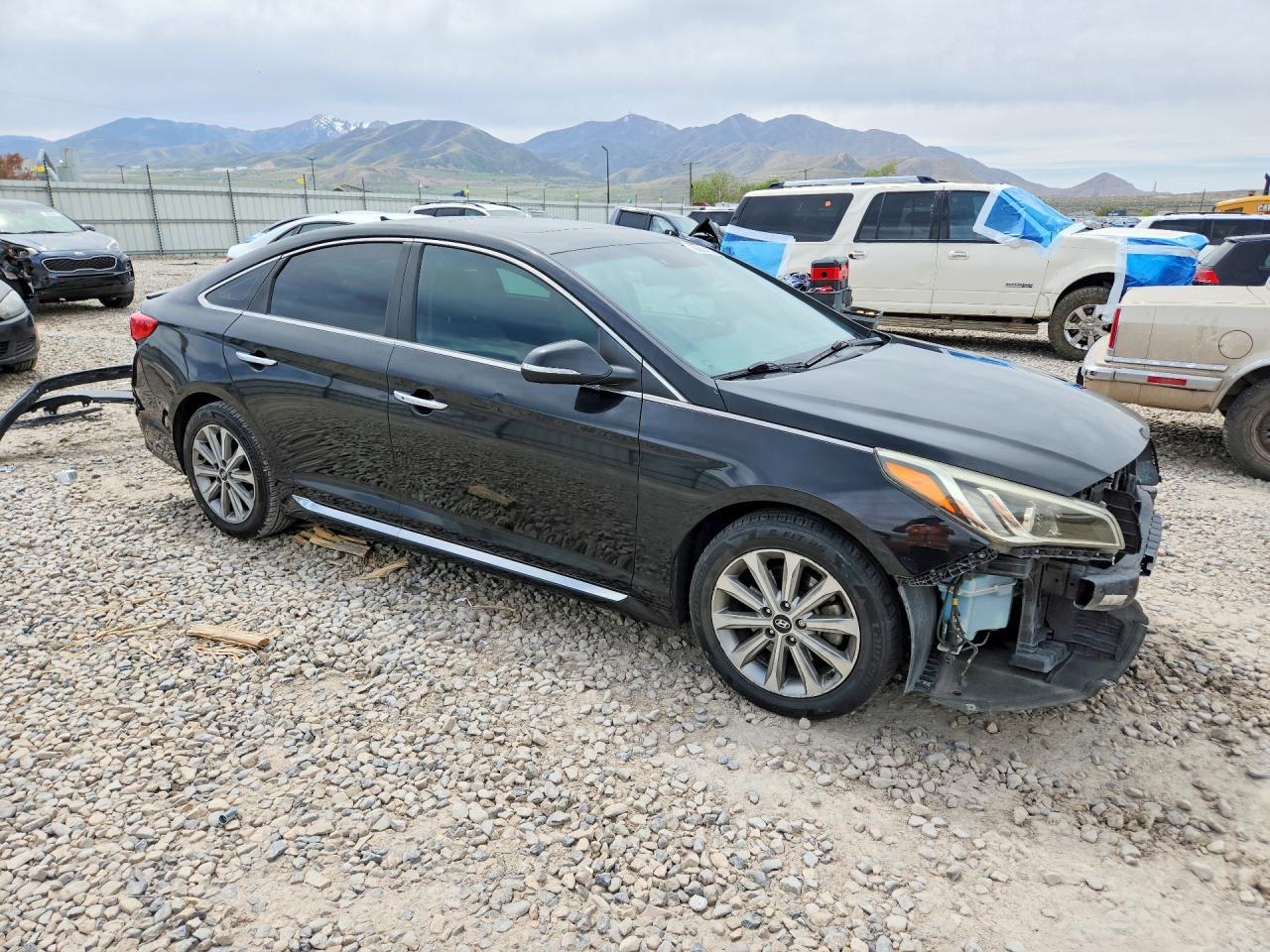 2017 Hyundai Sonata Limited - Image 4