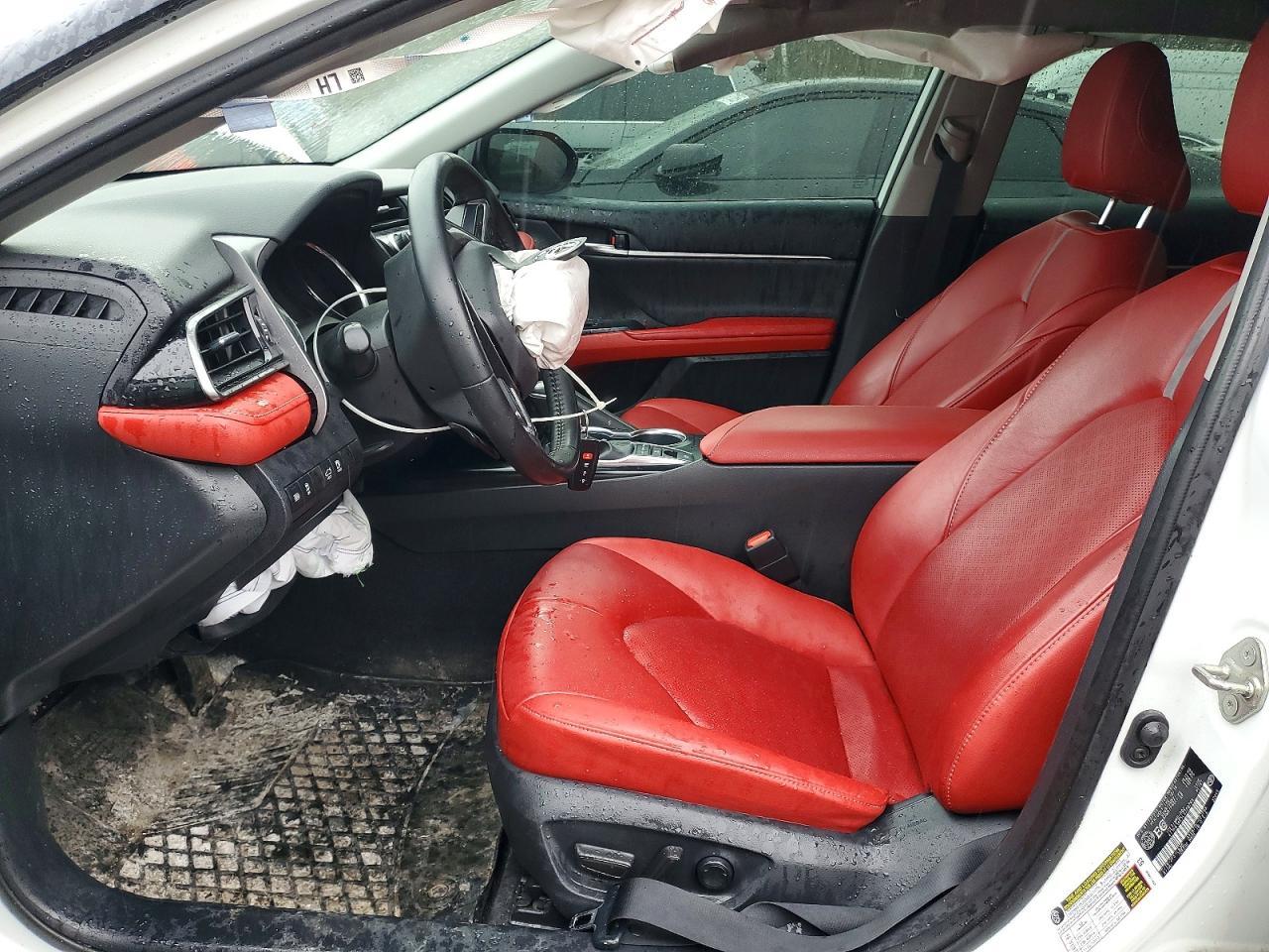 2020 Toyota Camry Xse - Image 7