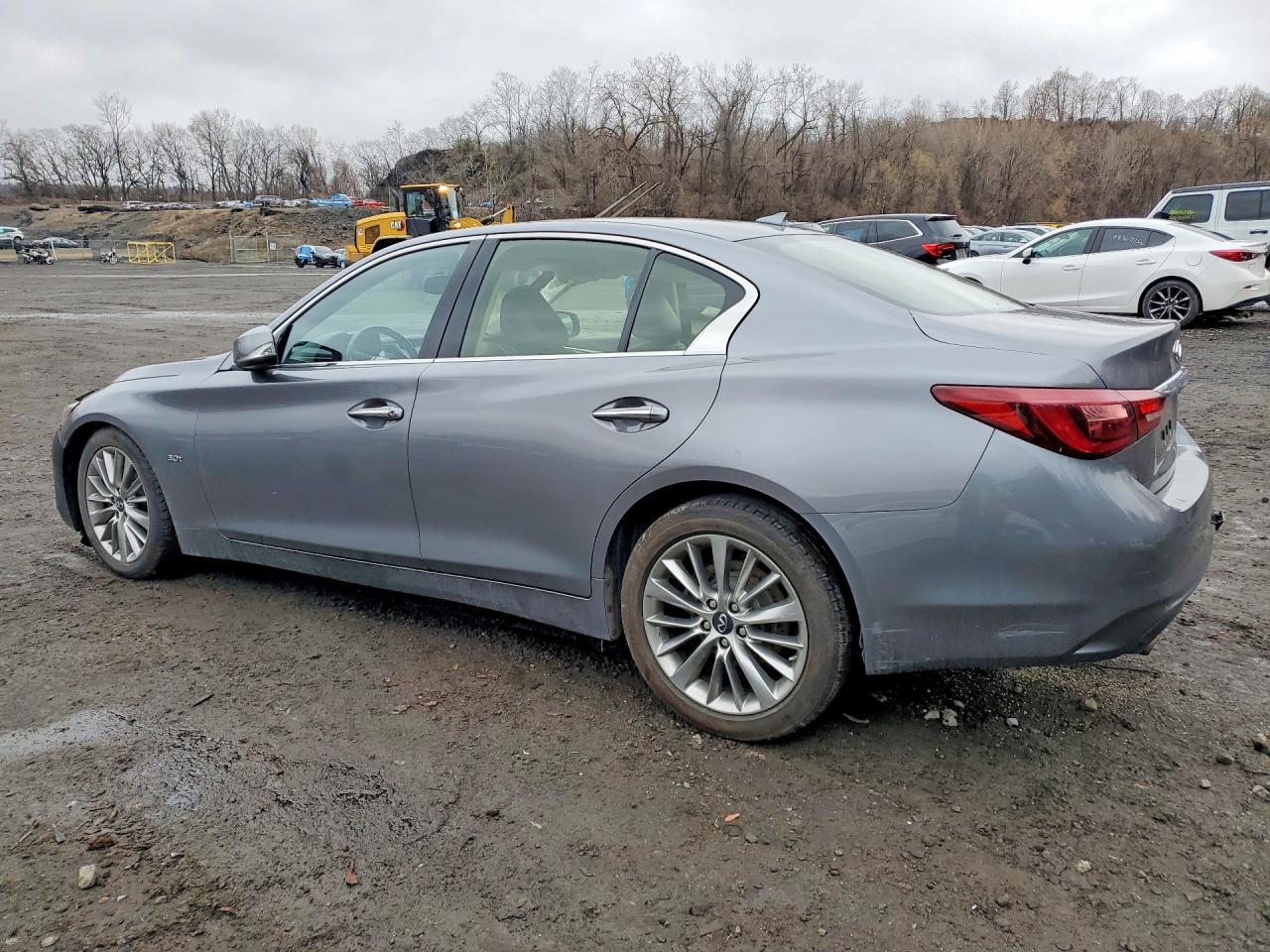 2019 Infiniti Q50 3.0T Luxe - Image 2