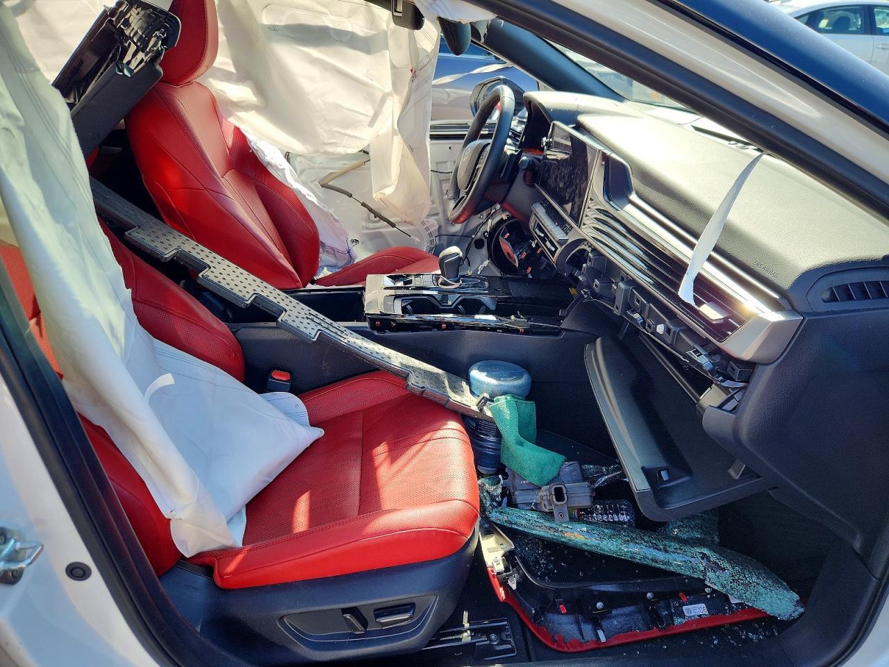 2025 Toyota Camry - Фото 7
