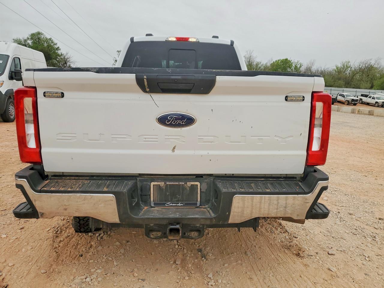 2023 Ford F250 Super Duty - Image 6