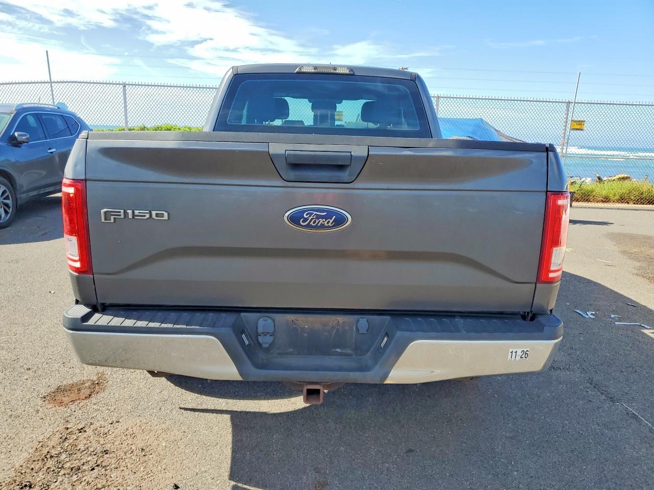 2015 Ford F150 Super Cab - Фото 6