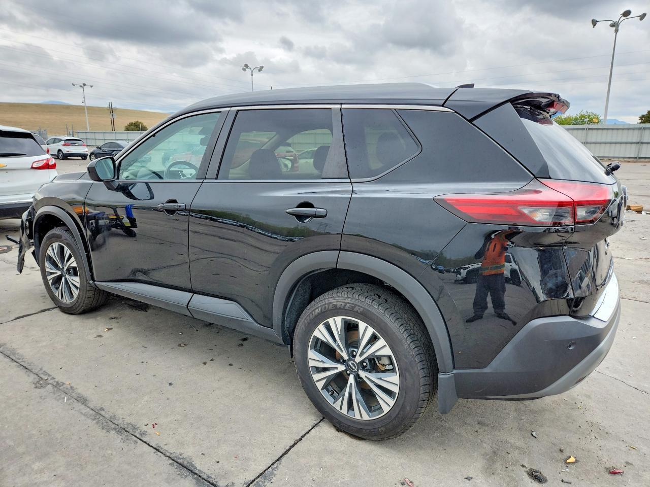 2023 Nissan Rogue Sv - Фото 2