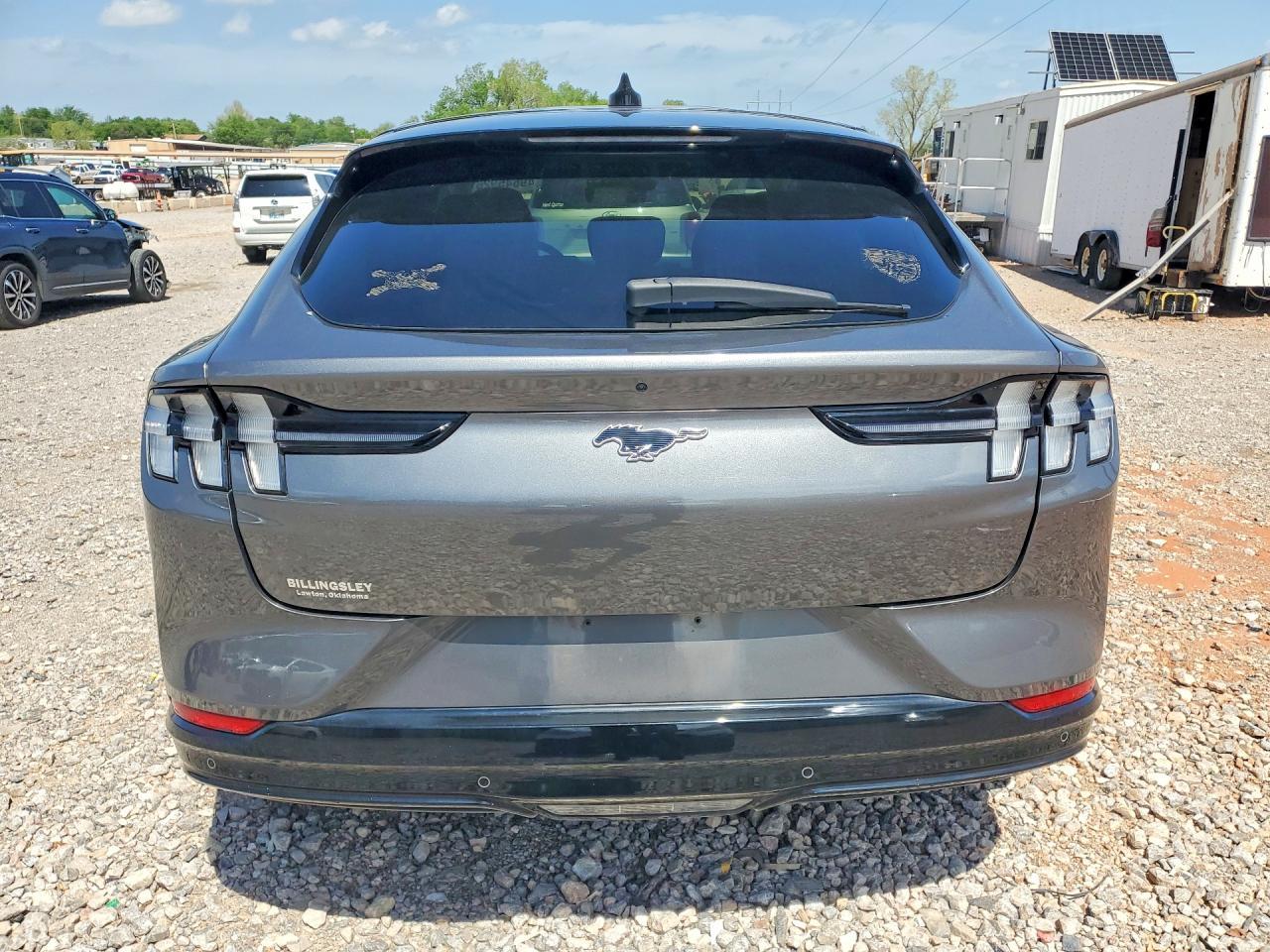 2021 Ford Mustang Mach-E Premium - Фото 6