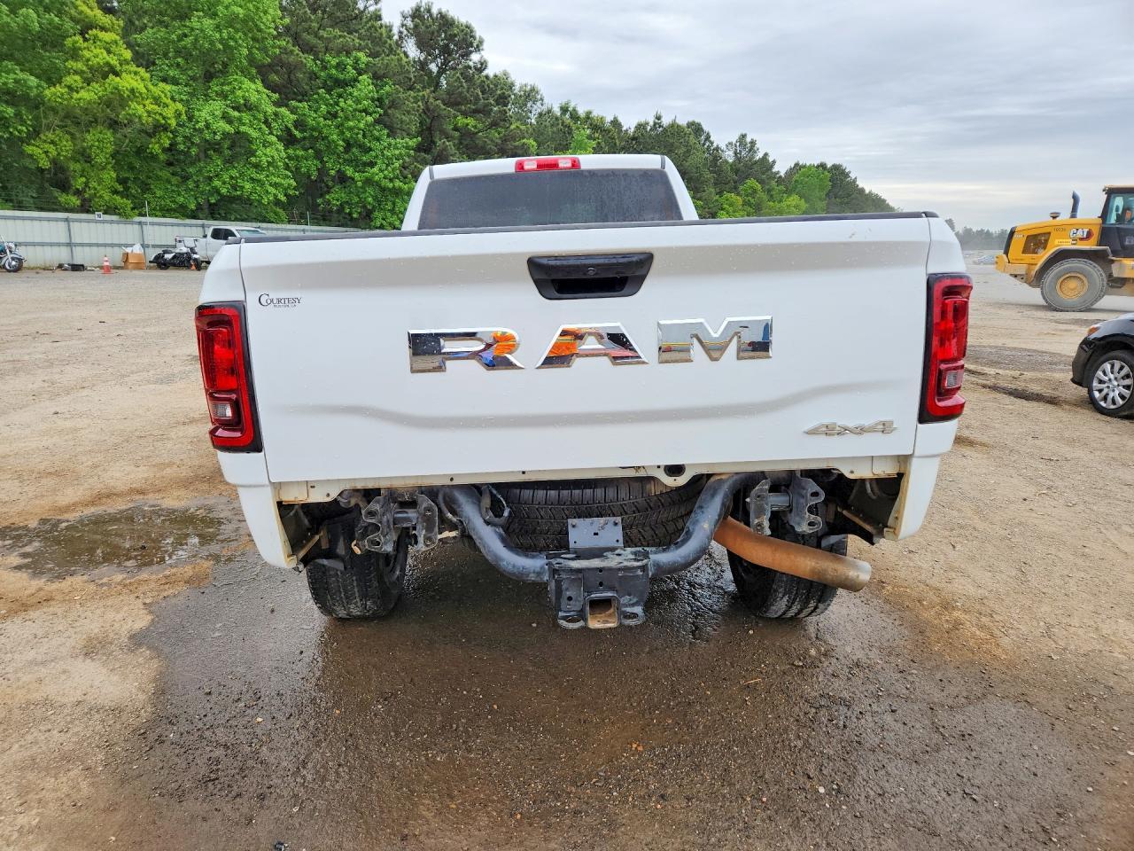 2025 Ram 2500 Tradesman - Фото 6
