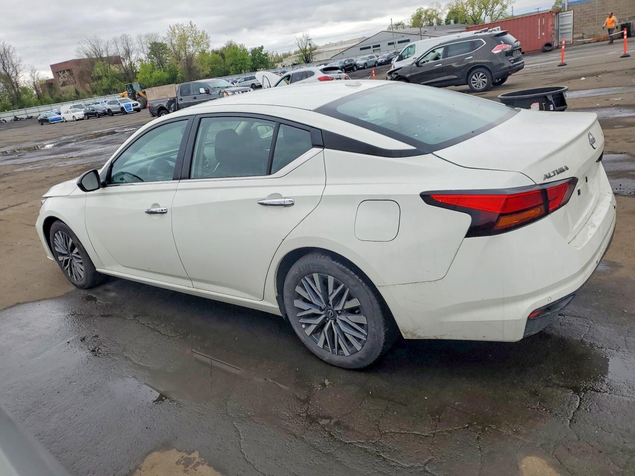2025 Nissan Altima Sv - Фото 2