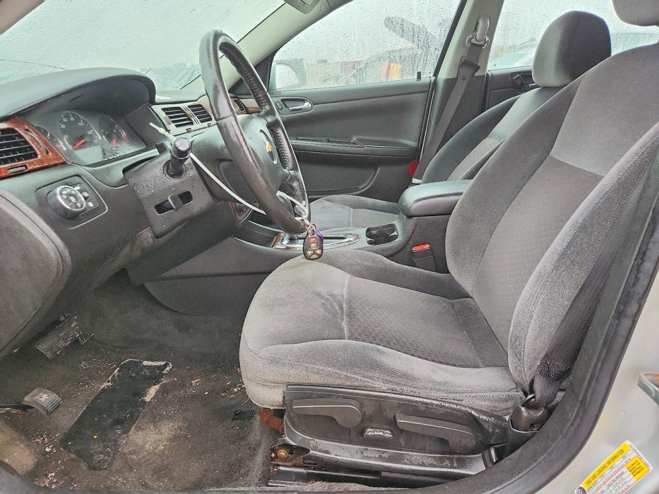 2011 Chevrolet Impala Lt - Image 7