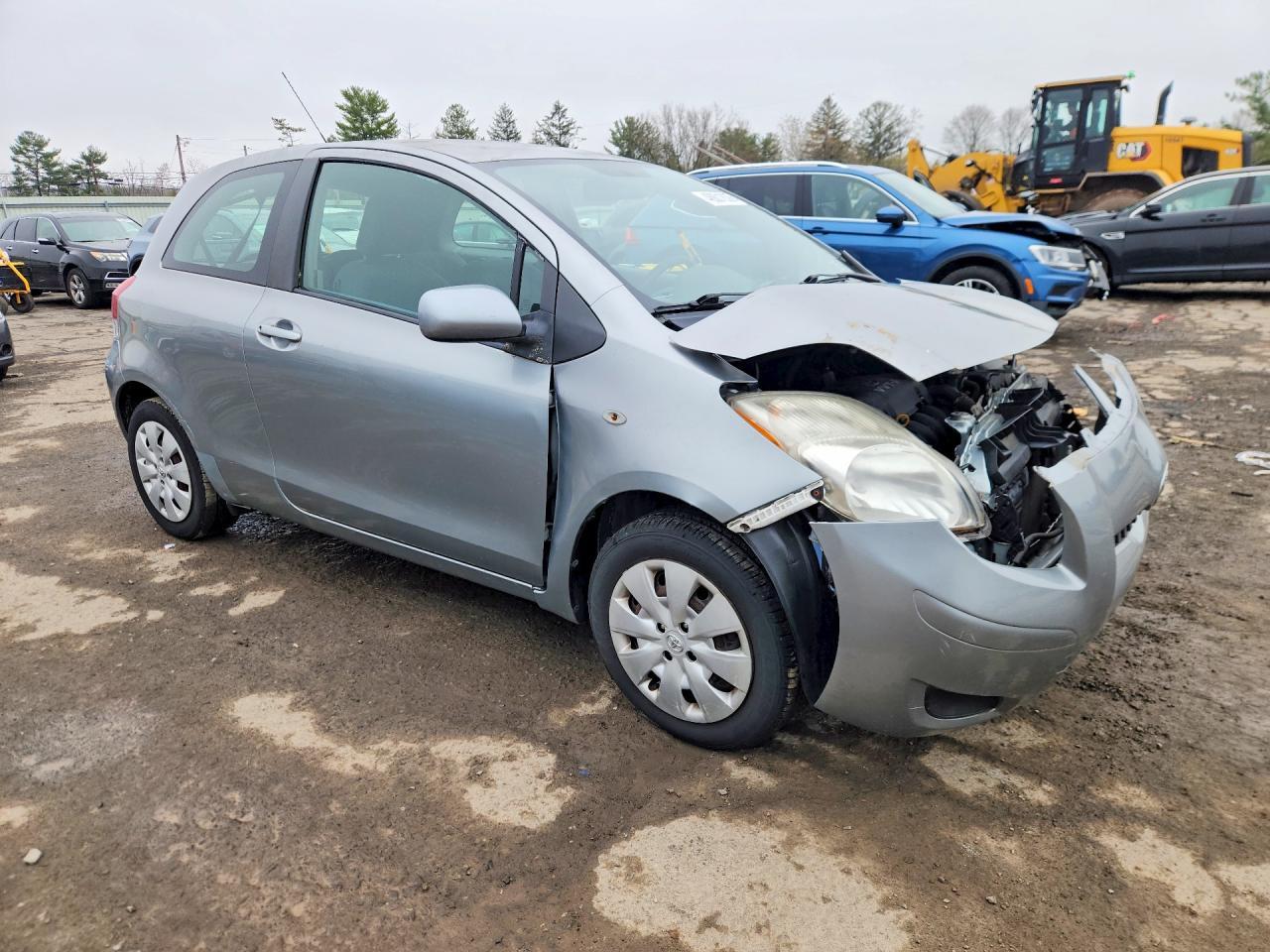 2010 Toyota Yaris Base - Image 4