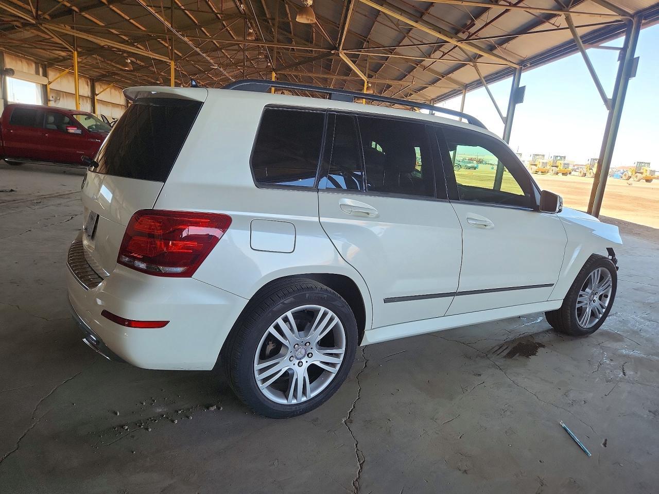 2013 Mercedes-Benz Glk 350 - Image 3