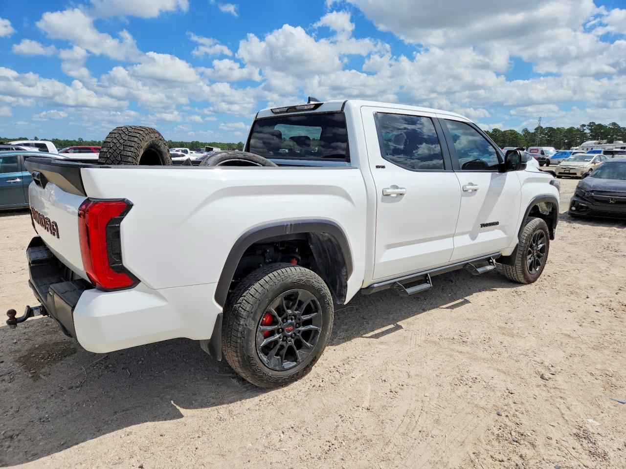 2025 Toyota Tundra Sr5 - Image 3