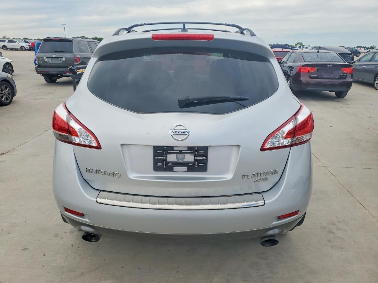 2012 Nissan Murano S - Image 6