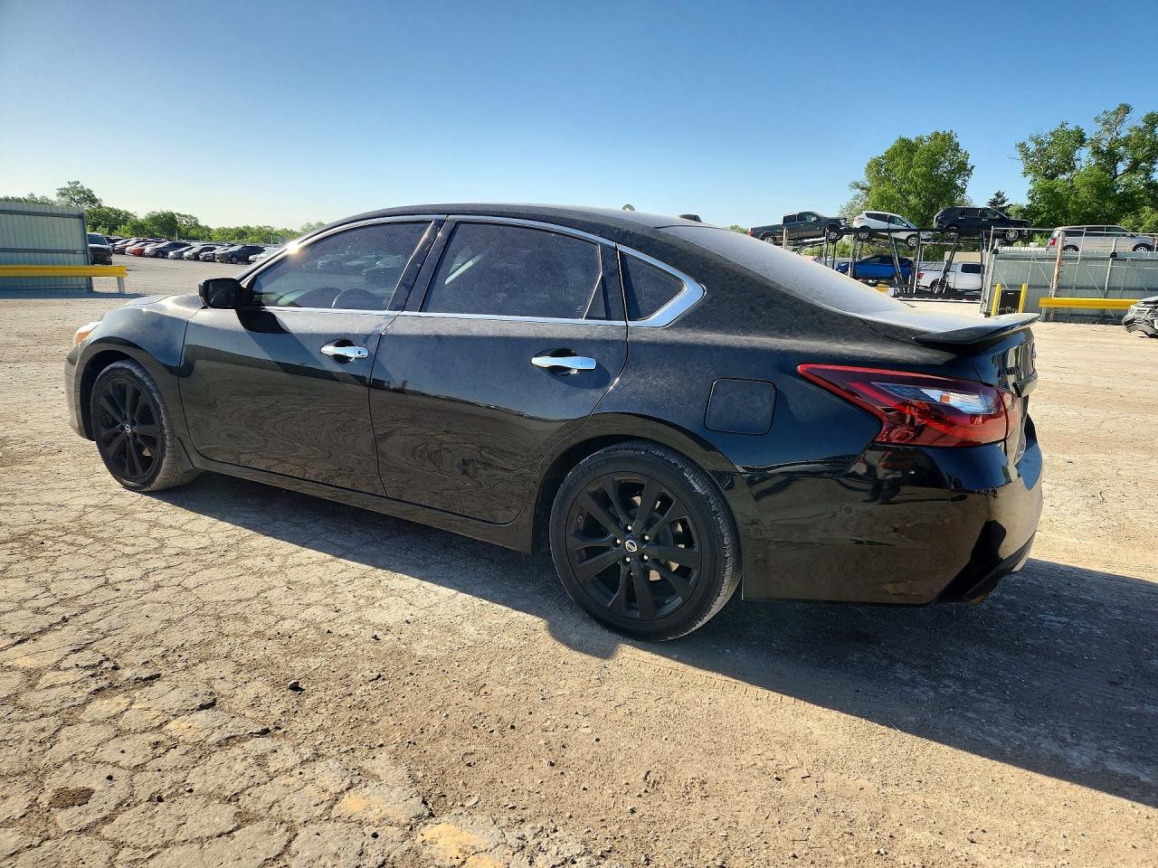 2018 Nissan Altima 2.5 Sr - Фото 2