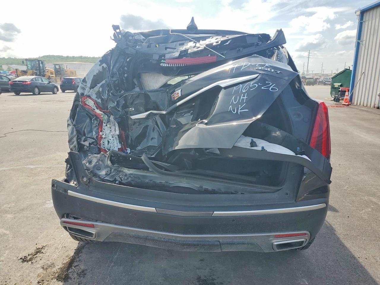 2021 Cadillac Xt5 Premium Luxury - Image 6