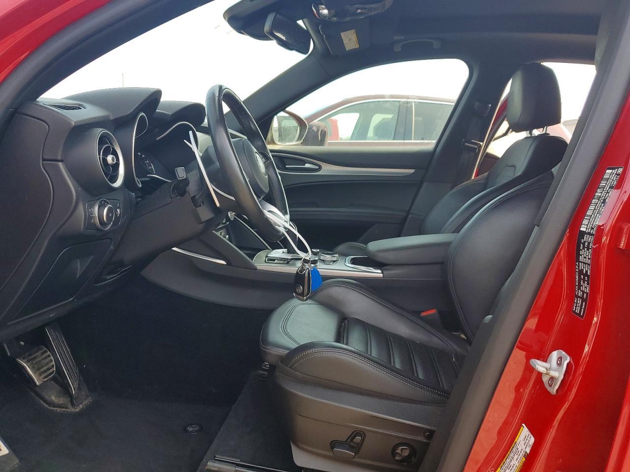 2020 Alfa Romeo Stelvio Ti - Фото 7