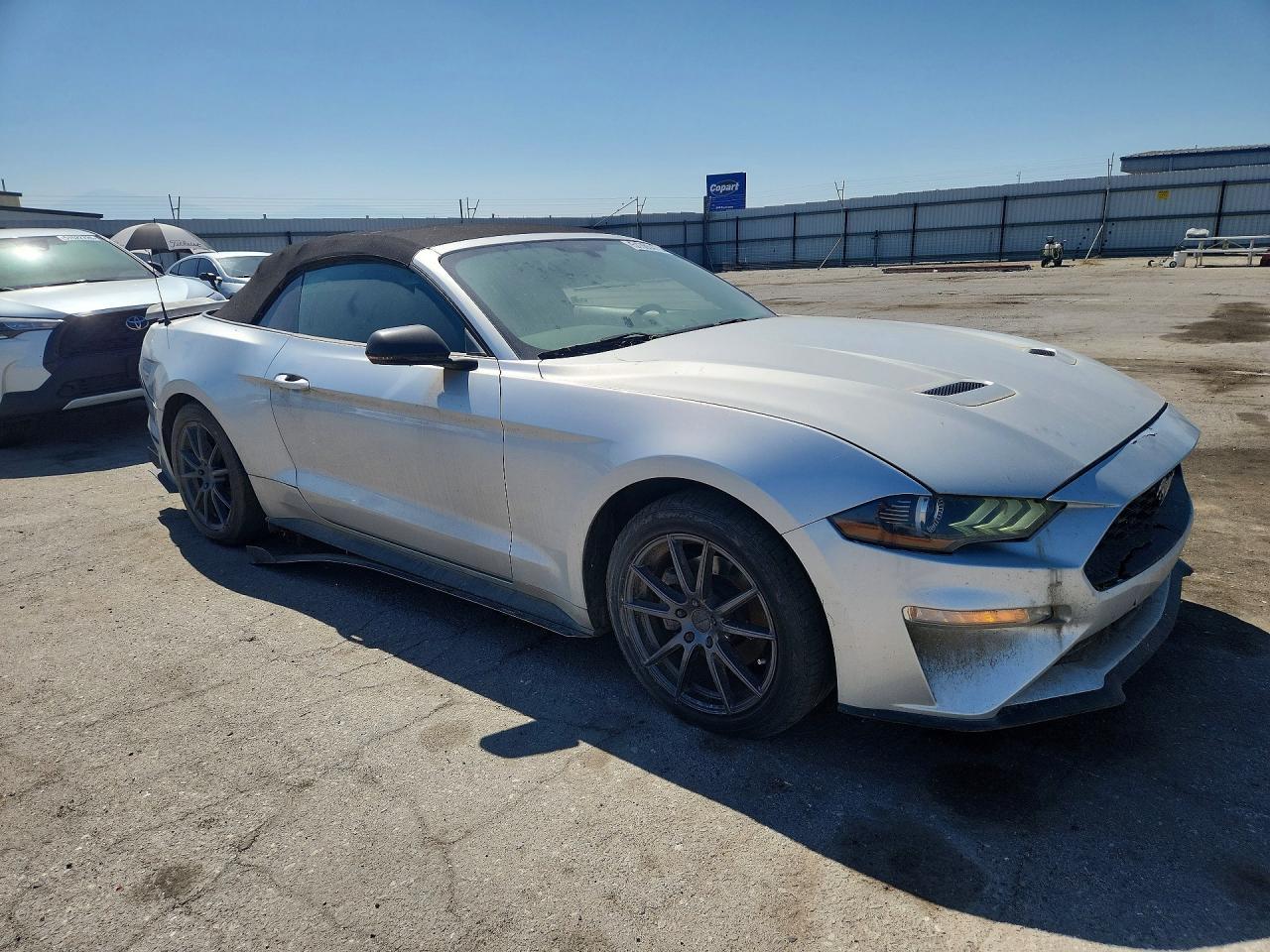 2018 Ford Mustang - Фото 4