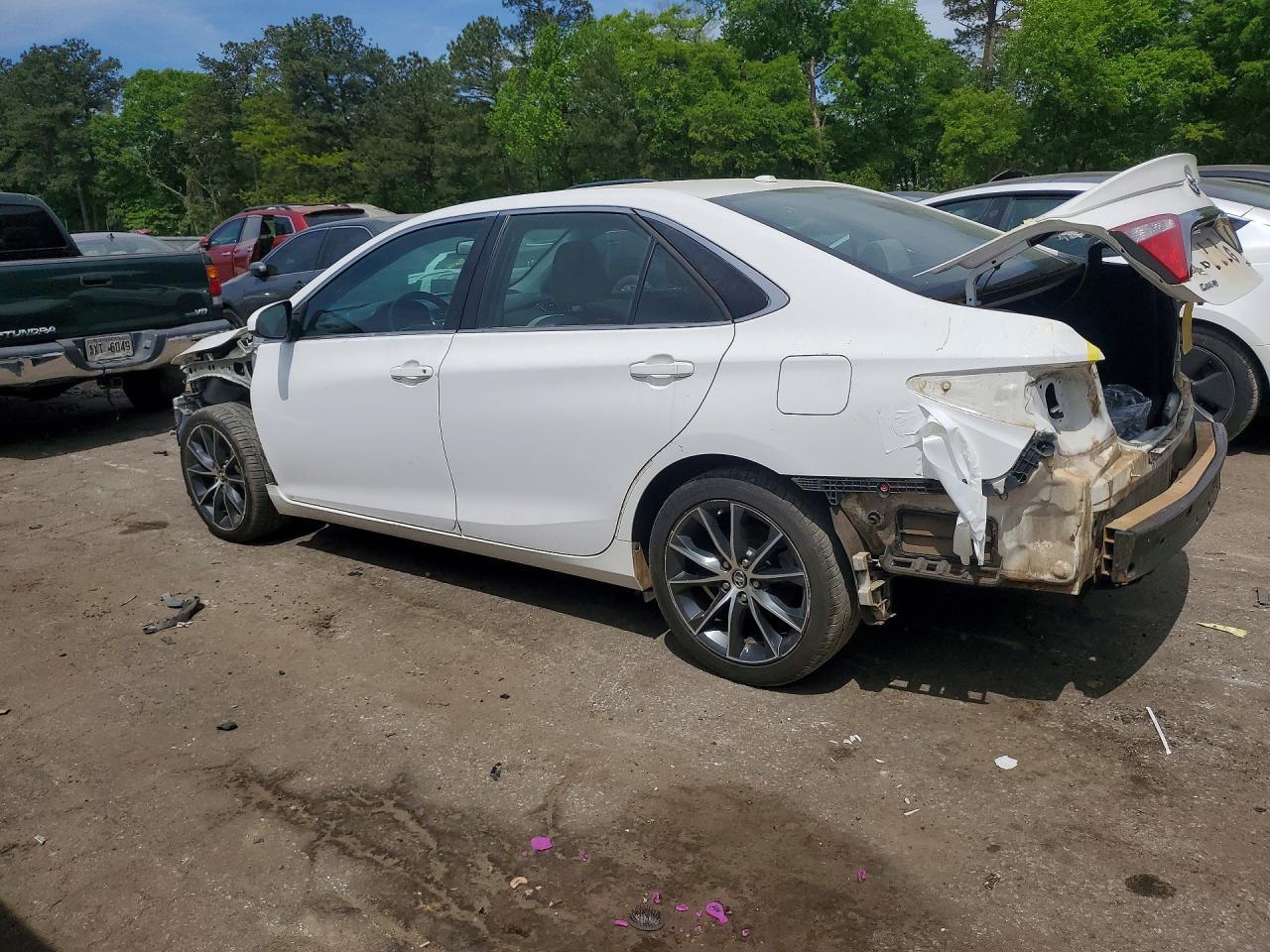 2016 Toyota Camry Xse - Фото 2
