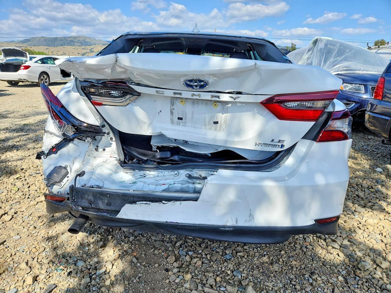 2023 Toyota Camry Le - Фото 6