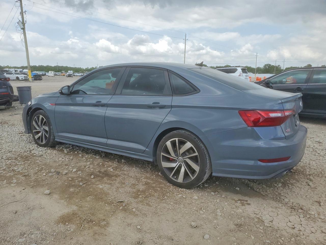 2021 Volkswagen Jetta Gli - Фото 2