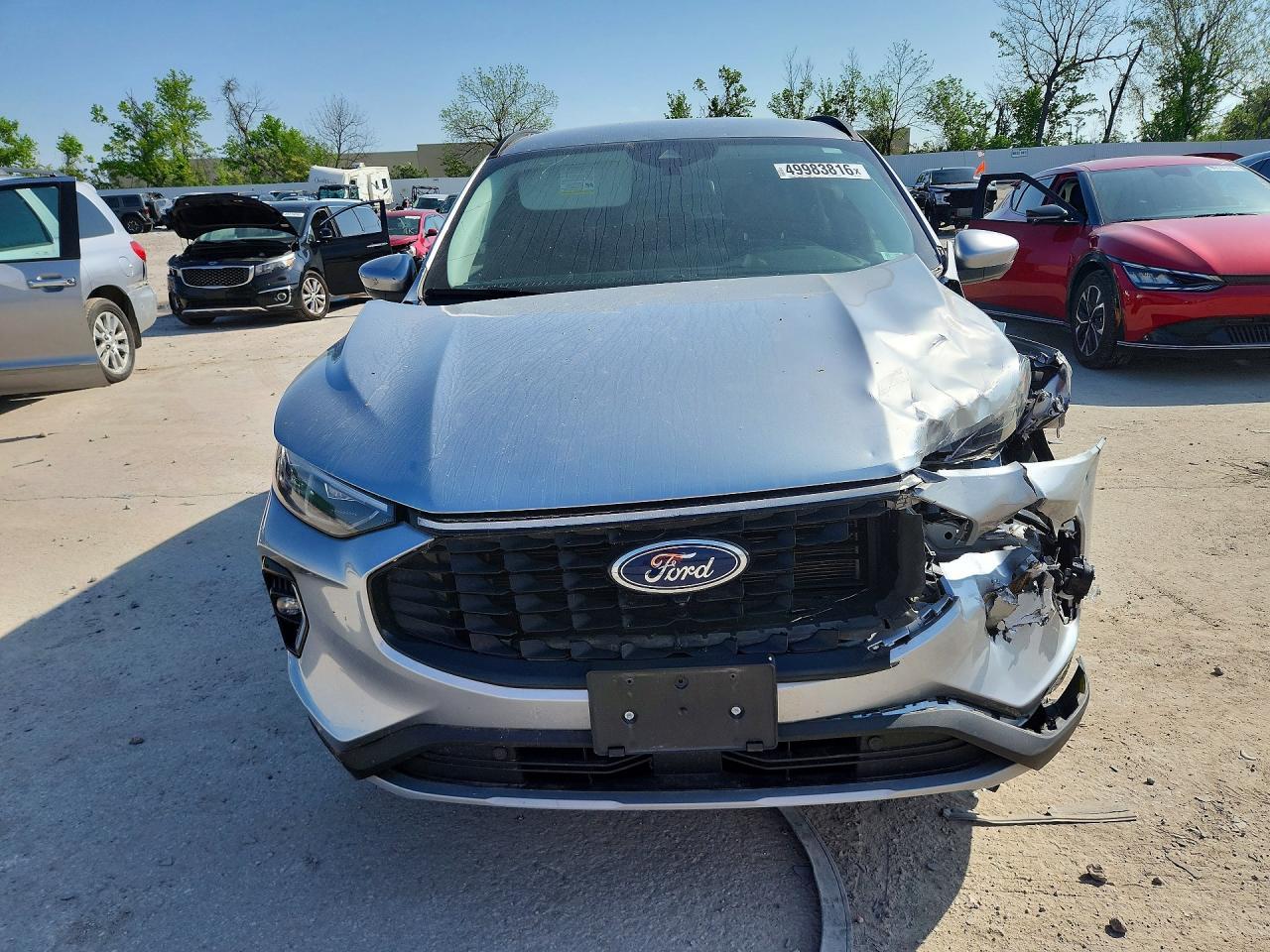 2023 Ford Escape Platinum - Image 5