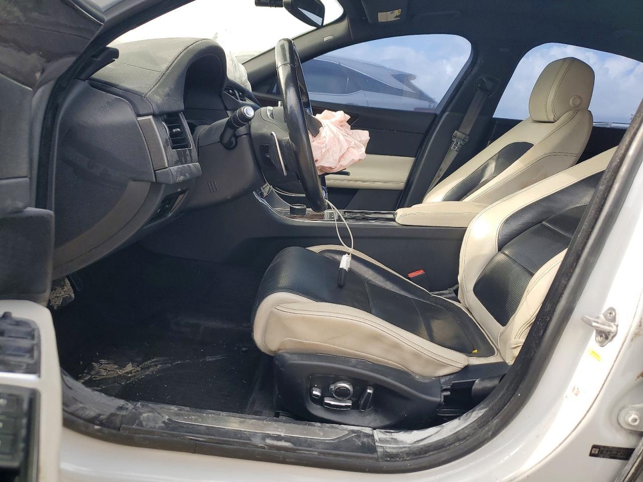 2018 Jaguar Xf S - Фото 7