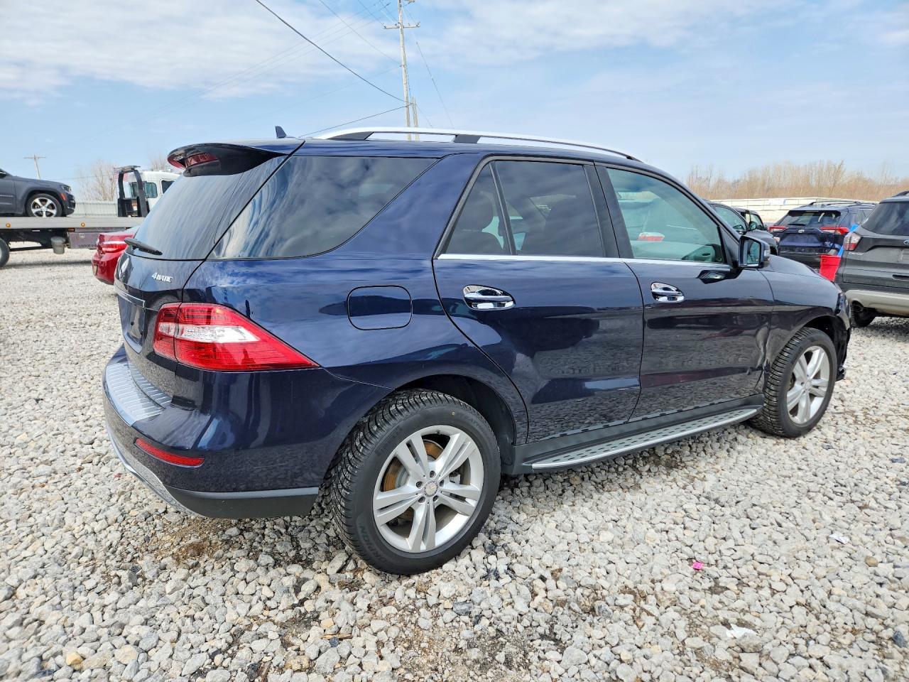2015 Mercedes-Benz Ml 350 4Matic - Фото 3