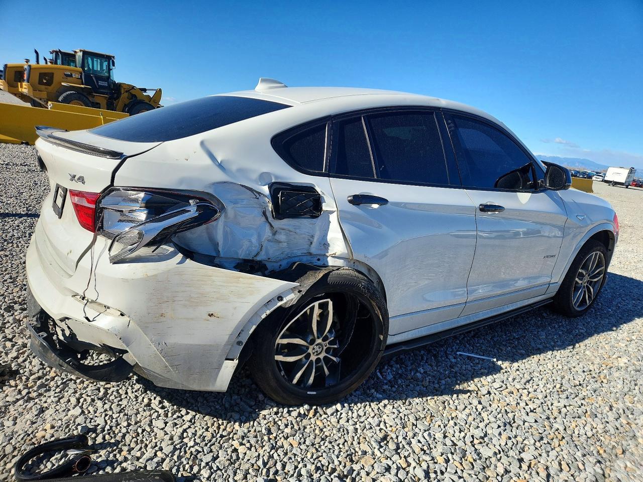 2016 BMW X4 xDrive28I - Фото 3