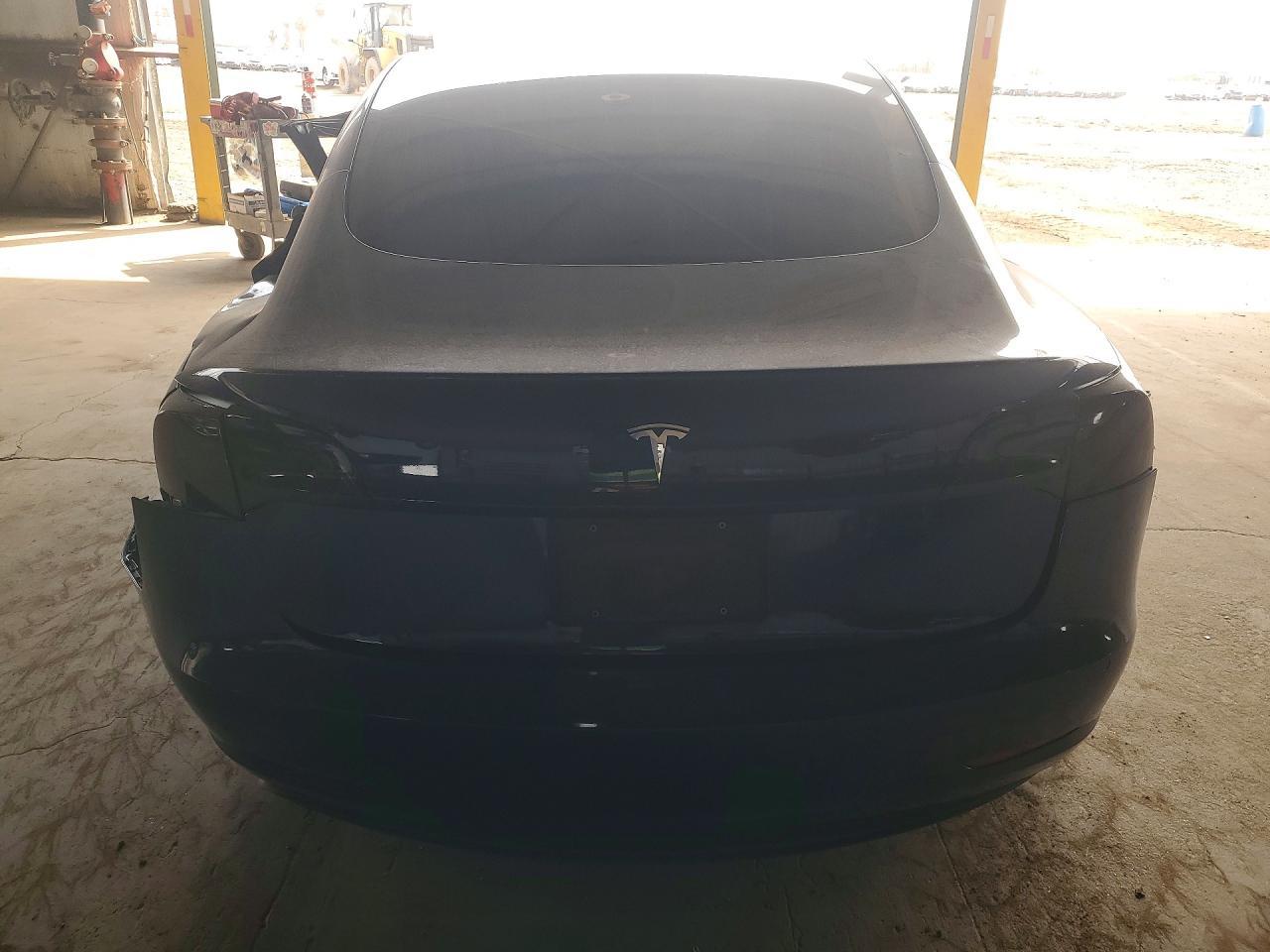 2019 Tesla Model 3 - Фото 6