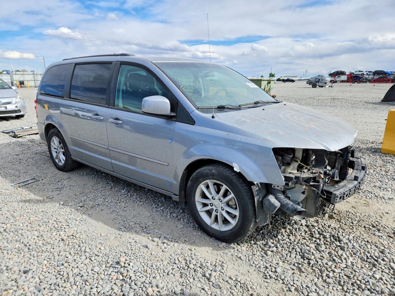 2016 Dodge Grand Caravan Sxt - Фото 4