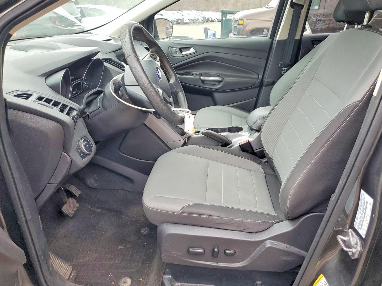 2016 Ford Escape Se - Фото 7