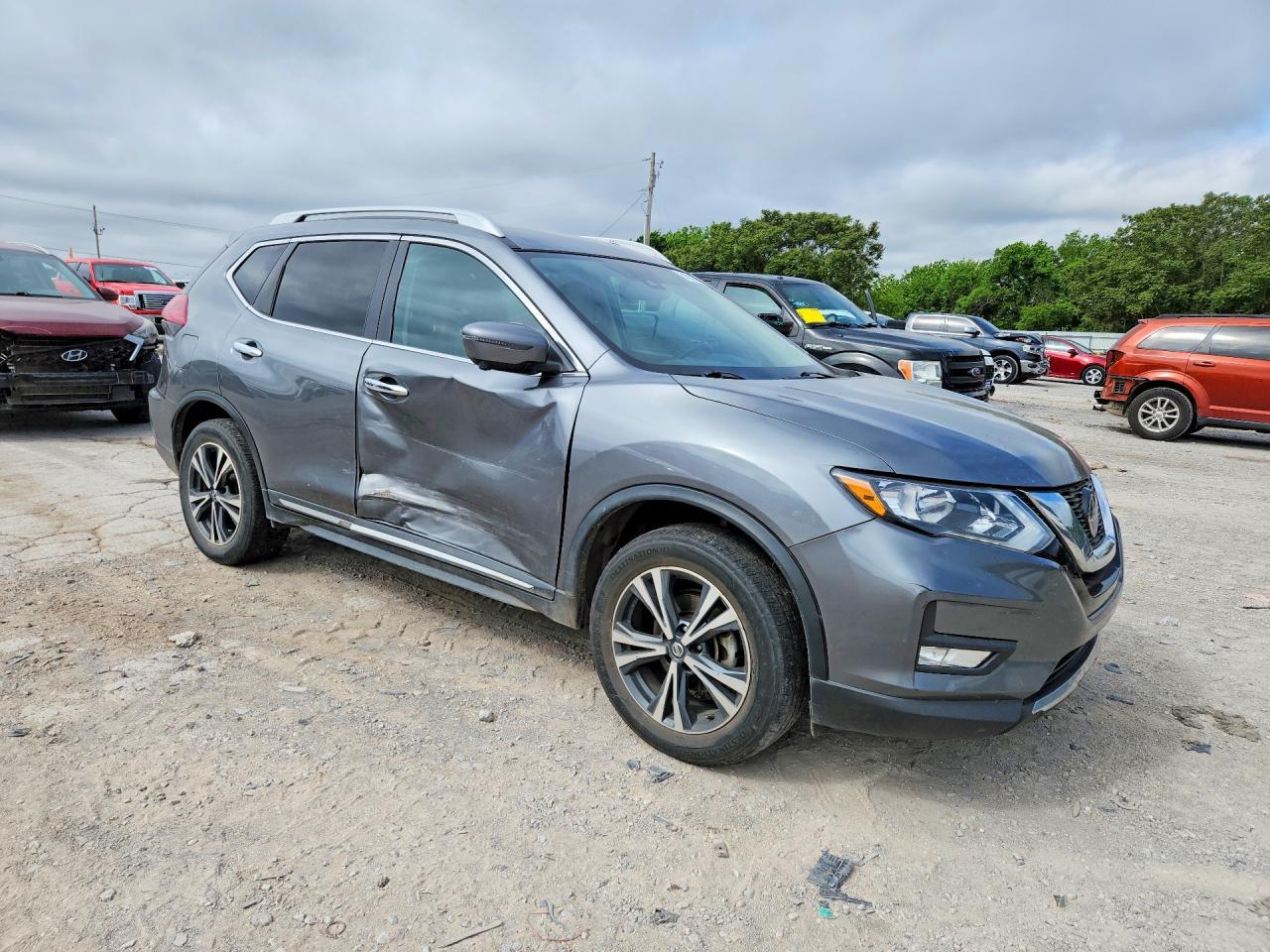 2018 Nissan Rogue Sl - Image 4