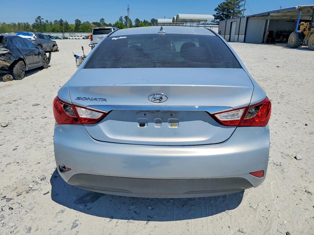 2014 Hyundai Sonata Gls - Image 6
