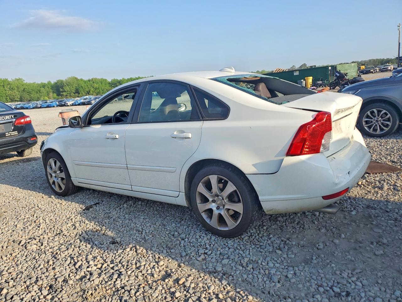 2011 Volvo S40 T5 - Фото 2