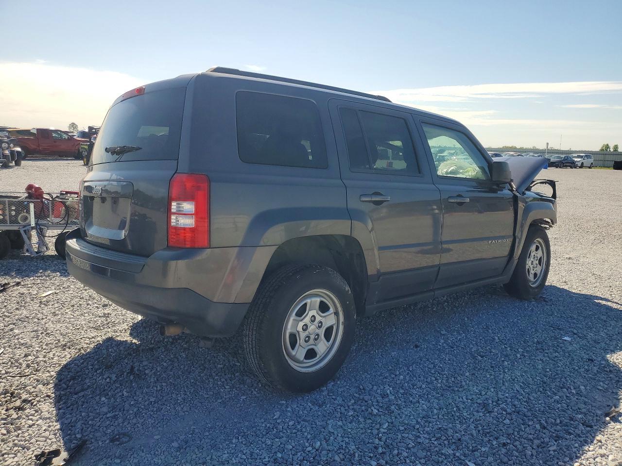 2017 Jeep Patriot Sport - Фото 3