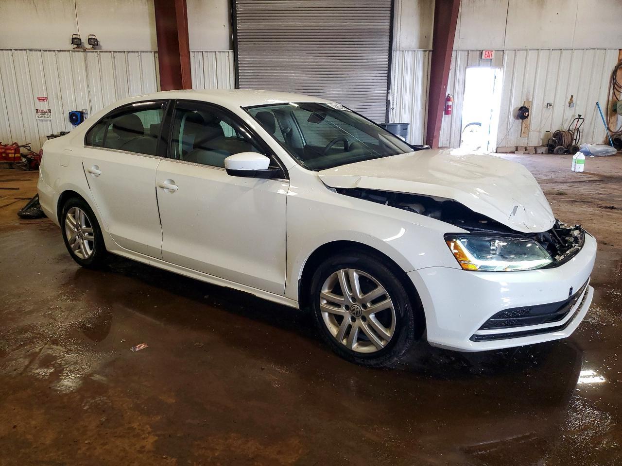 2017 Volkswagen Jetta S - Фото 4