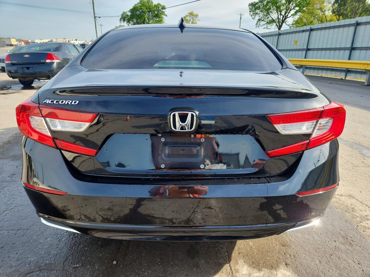 2018 Honda Accord Ex - Image 6