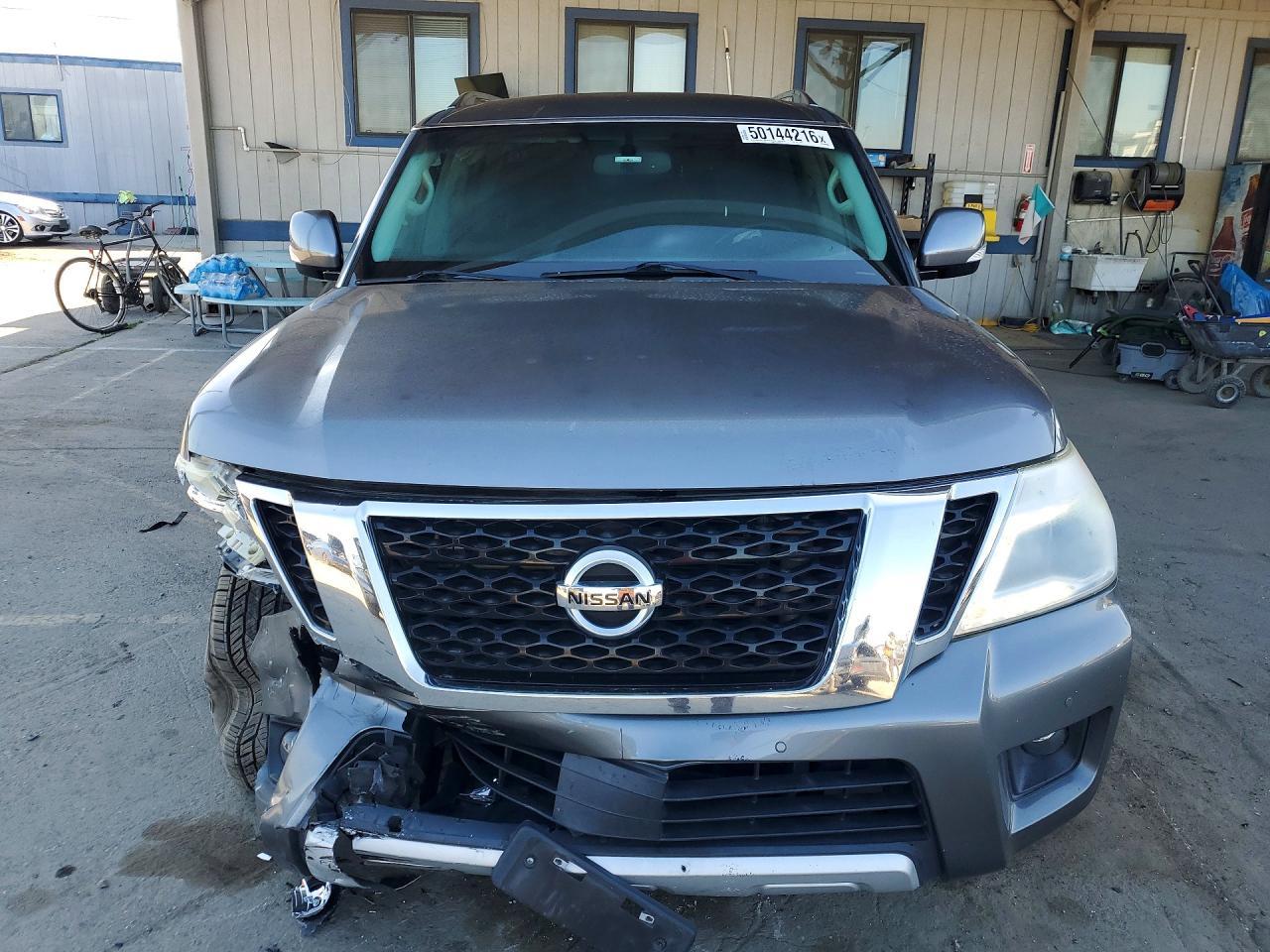 2017 Nissan Armada - Фото 5