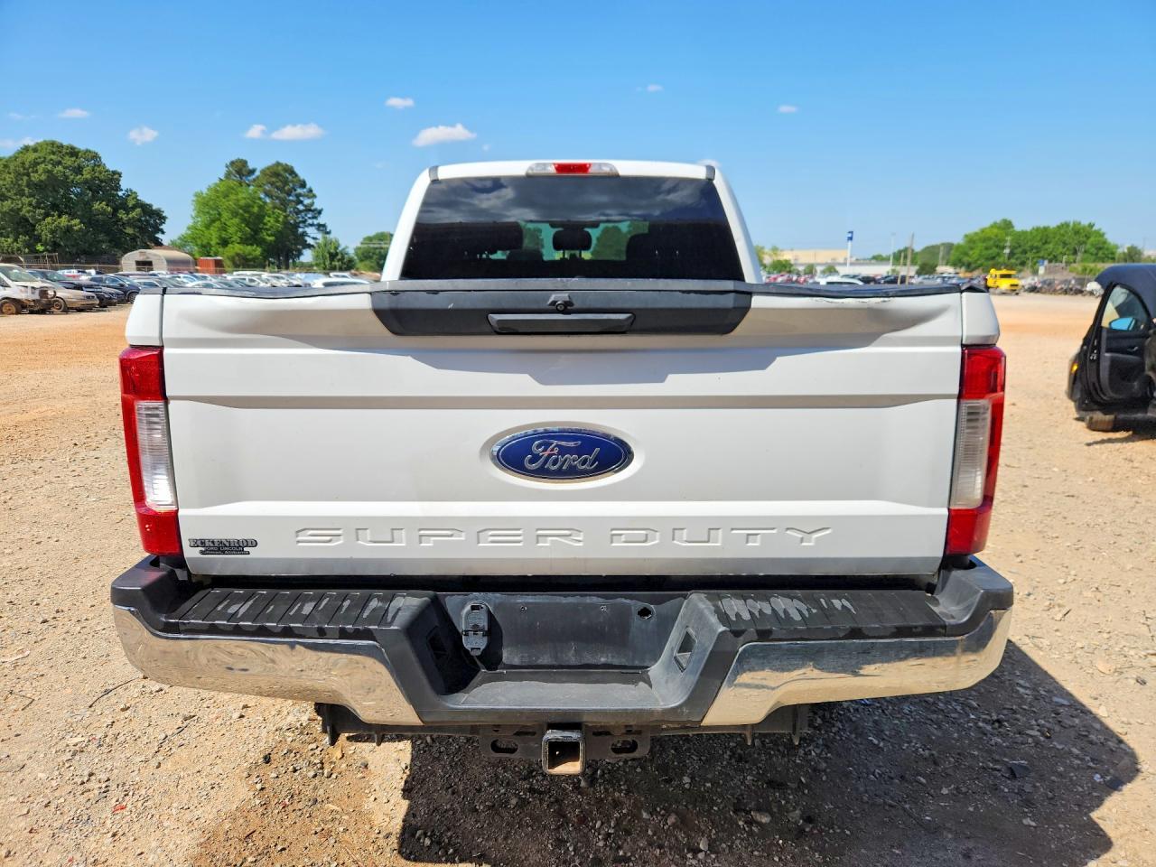 2017 Ford F250 Super Duty - Image 6