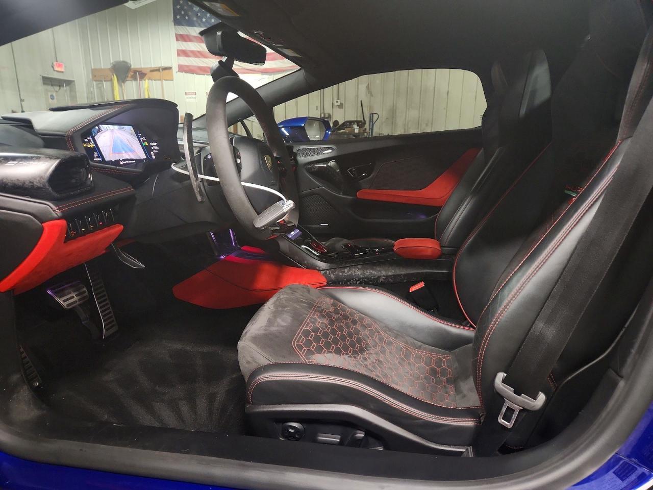 2020 Lamborghini Huracan Evo - Фото 7